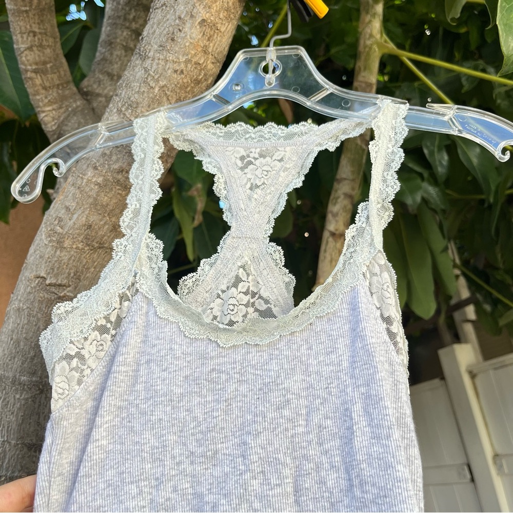 Abercrombie & Fitch Grey Tank Top With Lace Detailing  ! - Picture 5 of 14